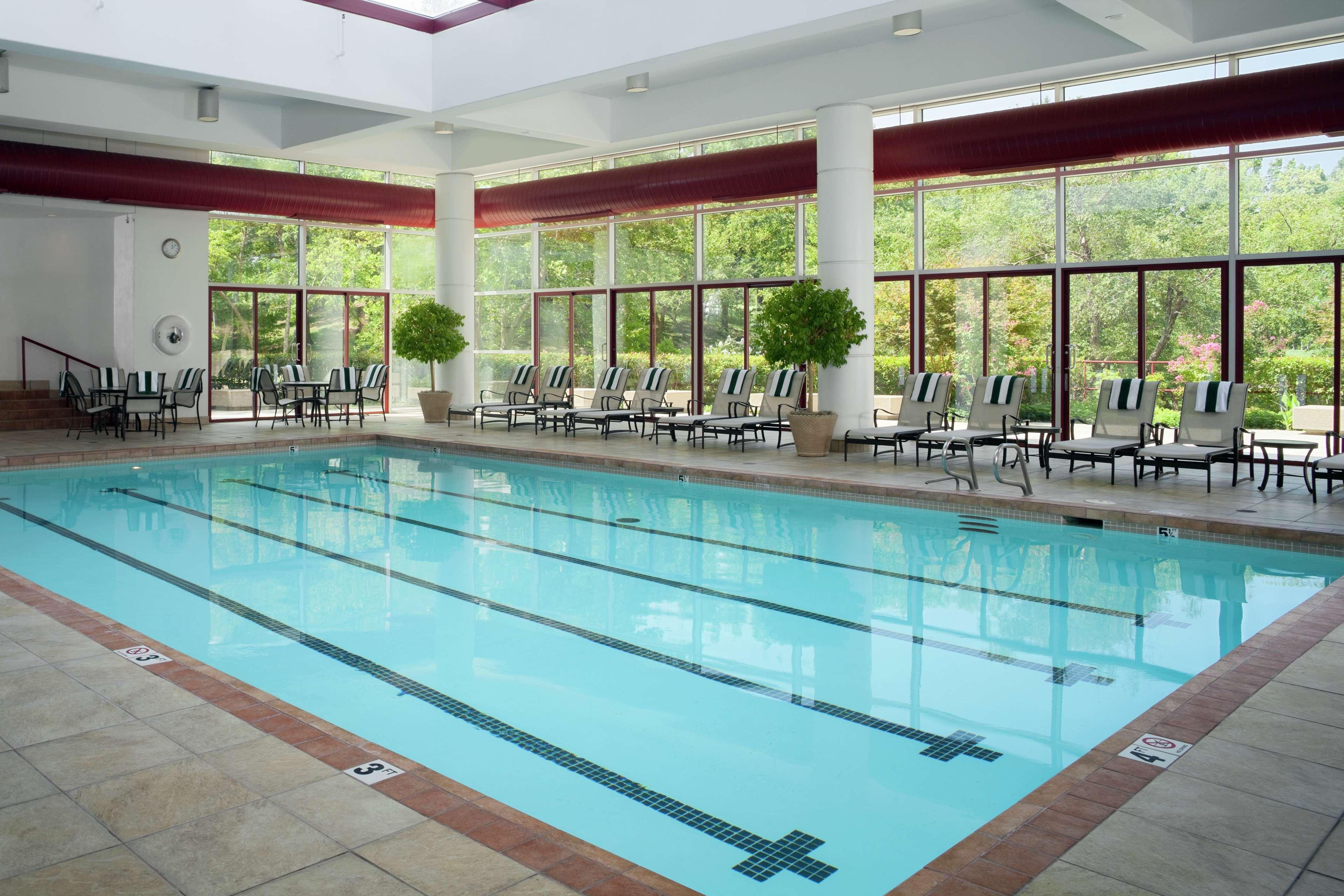 Doubletree By Hilton Tulsa At Warren Place Servizi foto